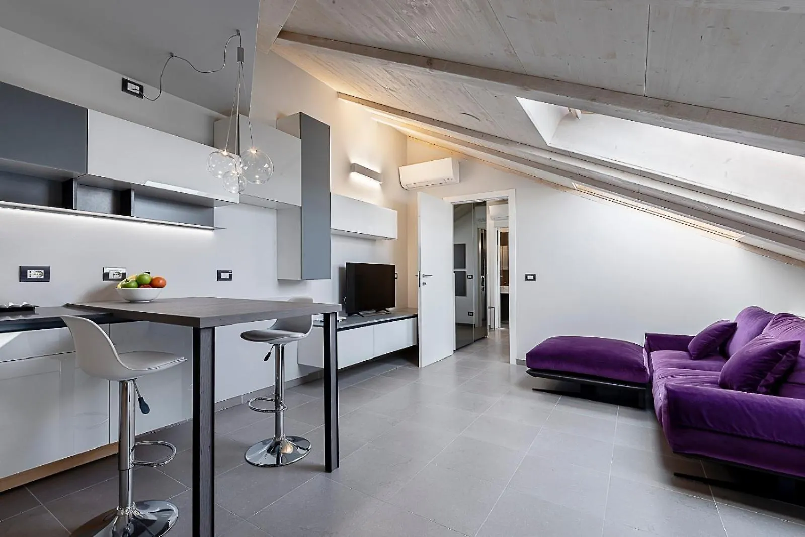 Bed & Breakfast Experience Design Bed&Show Milan