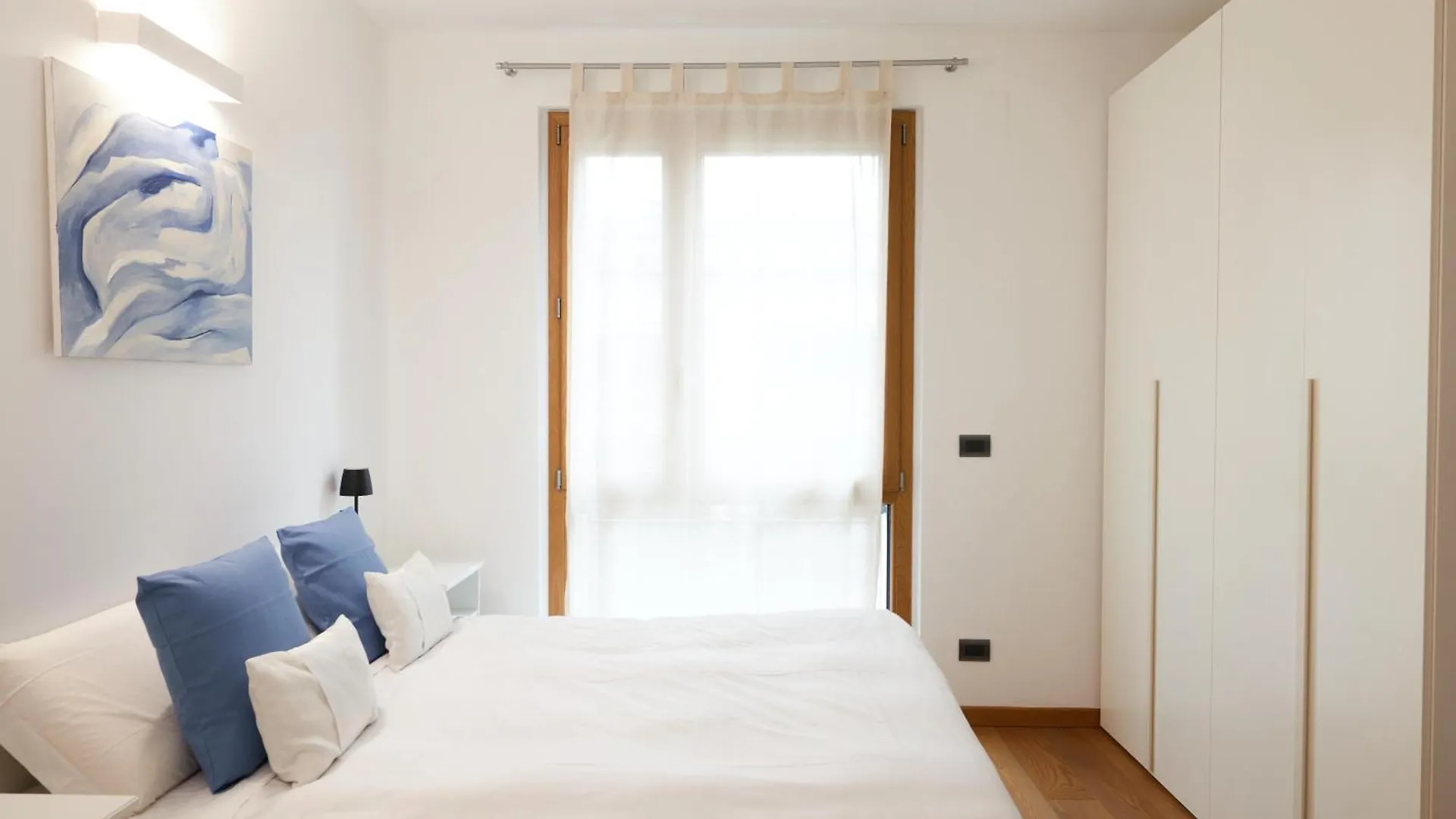 Bed & Breakfast Experience Design Bed&Show Milan